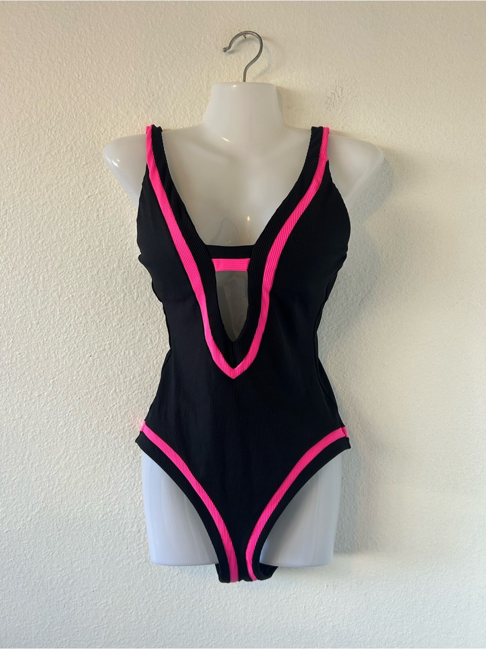 Becca Rib Color Block Black One-Piece Swimsuit with Hot Pink Trim Size S